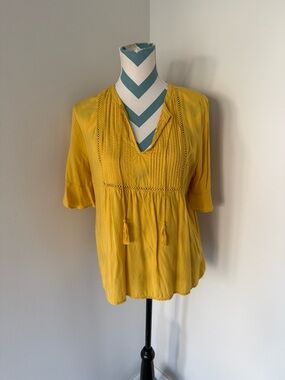 Old Navy Yellow V-Neck Pintuck Tassel Peasant Top